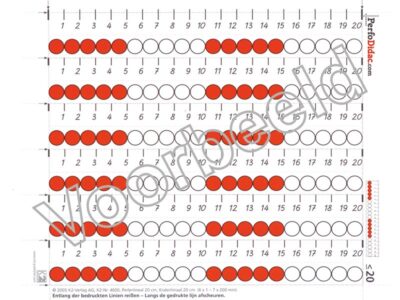 Karton met daarop 6 linialen van kralen in de kleur rood en wit. Rekenen meten.